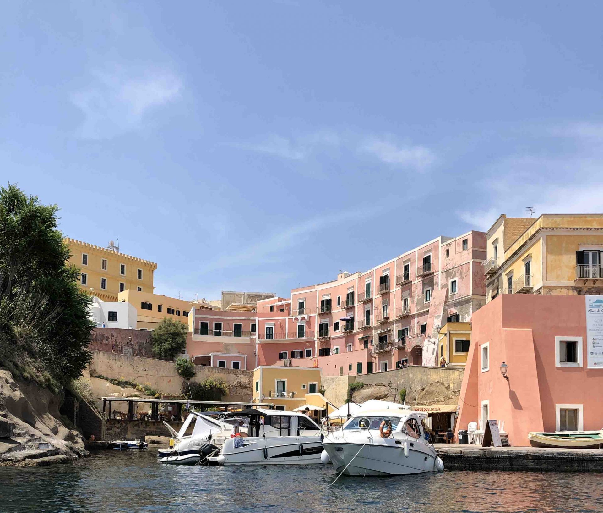 ventotene area camper